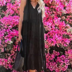 Tiered Midi Dress with pockets - Size Medium